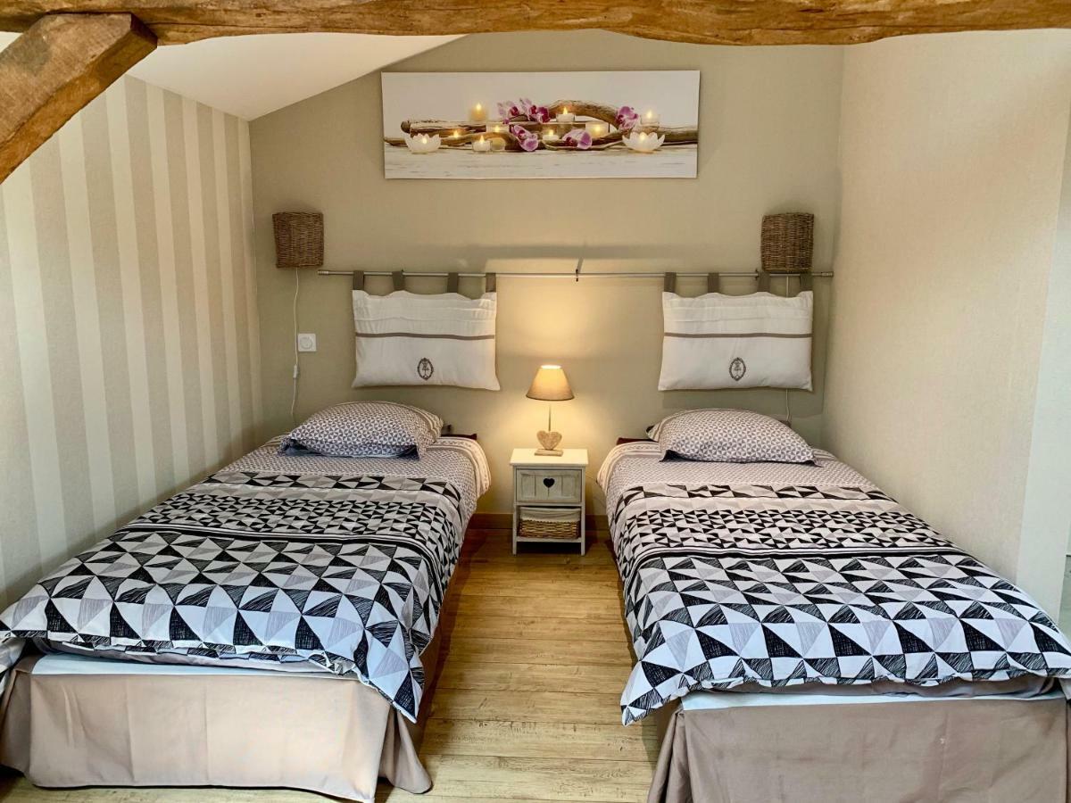 Ma Longere Bressane Hotell Chaveyriat Exteriör bild